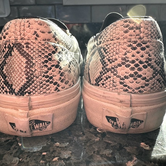 Vans Slip On Grey Black Diamond Snakeskin Exotic Sneakers Shoes Women's Size 6.5 - Picture 4 of 7